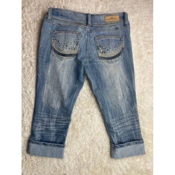 Almost Famous Size 7 Womens Jeans Crop Capri Cuff Hem Low Rise Distress Stretch - Picture 3 of 3